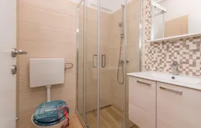 Amazing Apartment in Turanj With 1 Bedrooms and Wifi - Image 2