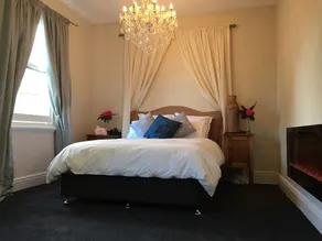 Claremont House - Image 5