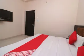 New Classic Heritage By OYO Rooms - Image 2