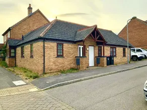 Immaculate 3-bedroom House in Milton Keynes - Image 4