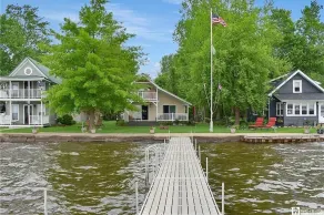 Beautiful Bonita 2 Bedroom Home by Redawning - Image 4
