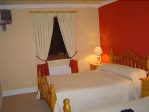 Camp Junction House B&B - Image 2