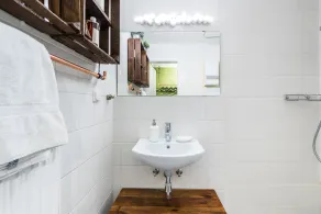 Stay in Style! City Center deluxe flat - Image 5