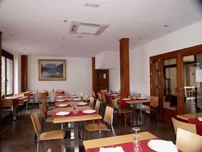 Cases - Image 3