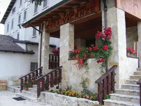 Rifugio Passo Godi - Image 3