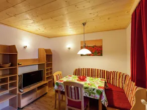 Beautiful Apartment in Sankt Gallenkirch With Balcony - Image 2