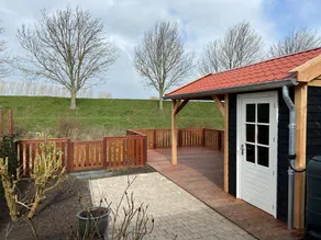 Dike House in Schoondijke Near Beaches - Image 3