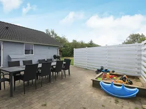Elite Holiday Home in Vinderup With Private Pool - Image 5