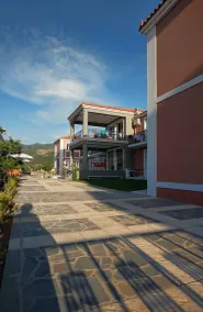 Sun & Sea Hotel - Image 3