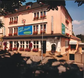 Hotel Restaurant Moderne - Image 3