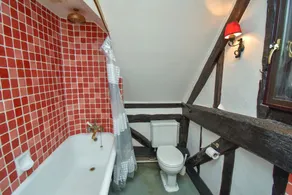 17Th Century Cottage - Image 5