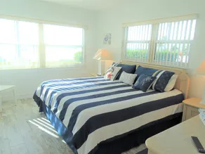 24 Aloha Kai -full Gulf Front! 2 Bedroom Apts - Image 4