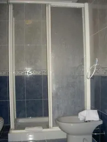 Apartamentos Puerto Tomas Maestre - Image 3