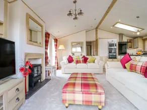 Ashton Lodge - Image 2
