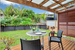 Sunny Grey Lynn Holiday Home - Image 2