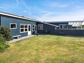 Modern Holiday Home in Hemmet With Sauna - Image 4