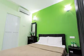 Brilliant Hotel - Image 2
