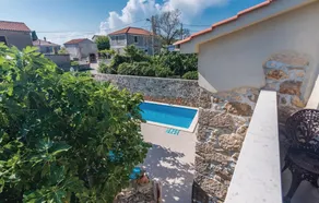 Awesome Home in Krk With Wifi and 2 Bedrooms - Image 4