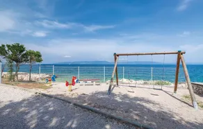 Amazing Home in Ravni with Hot Tub, WiFi & 1 Bedrooms - Image 5
