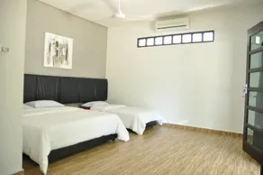 Bayu Melawi Chalet - Image 3
