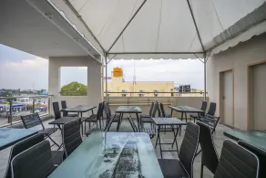 Hotel Blue Spring by OYO Rooms - Image 5