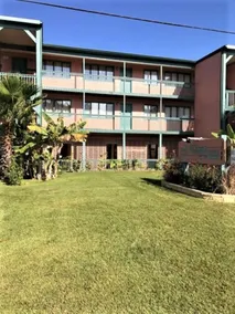 Village by the Gulf - Image 2