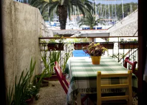 Apartment Marija-15m from the sea - Image 3