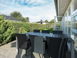 Cozy Holiday Home in Børkop With Roofed Terrace - Image 2