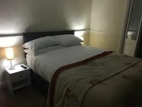 The Buck Hotel - Image 4