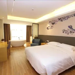 U-Hotel (Shenzhen Fuyong Metro Station) - Image 4