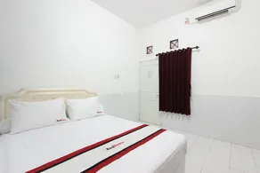 RedDoorz near Gejayan - Image 2