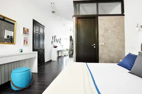 Le Turquoise - Image 2