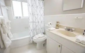 Beachside All Suites Hotel - Image 5