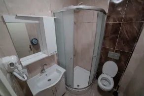 06ev Rental House - Image 4