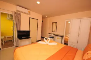 Baan Warddaw Guesthouse - Image 4