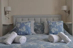Gorgeous Apartment Only Yards From Polzeath Beach - Image 2