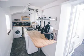 Short Stay Bristol - Pembroke Apartment - Image 2