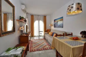 Apartment Wok - Image 2