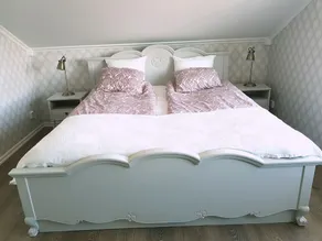 Ellas Bed & Breakfast - Image 5