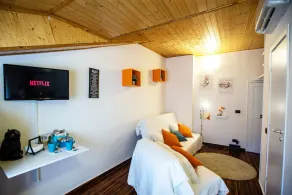 Home Hotel - Monza 83 - Image 2