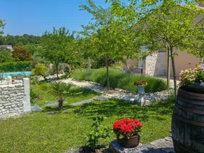 Chic Apartment in Segonzac With Swimming Pool - Image 4