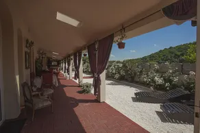Vila Rococo - Image 4
