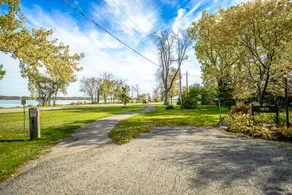 Niagara Falls Lakeview House - Image 4