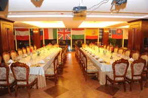 SUTTON EUROSTYLE HOTEL - Image 4