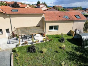 Villa With 5 Bedrooms in Panissières, With Indoor Pool, Enclosed Garden and Wifi - 56 km From the Slopes - Image 4