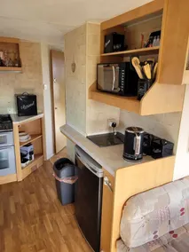 Beautiful 2-bed Caravan in Ingoldmells - Image 3