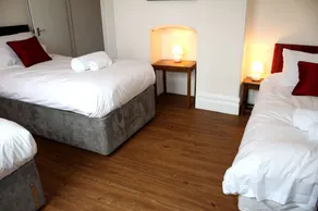 Cotswolds Valley Accommodation-Excl Prop - Image 2