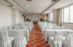 Guilin Youyouhui Prince Hotel - Image 5