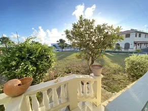 Searocks Beach Apartment - Image 3