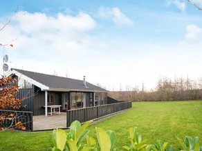 Gorgeous Holiday Home in Glesborg With Sauna - Image 4